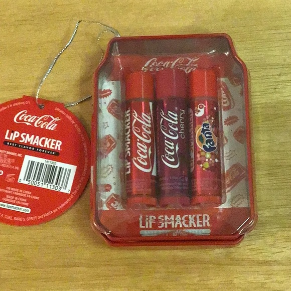 Coca Cola 3pcs Lip Smacker - Picture 7 of 7